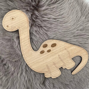 Brontosaurus i ege træ.