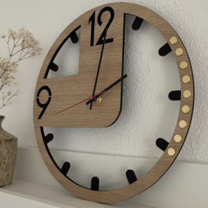 Vægur - Nine-Twelve